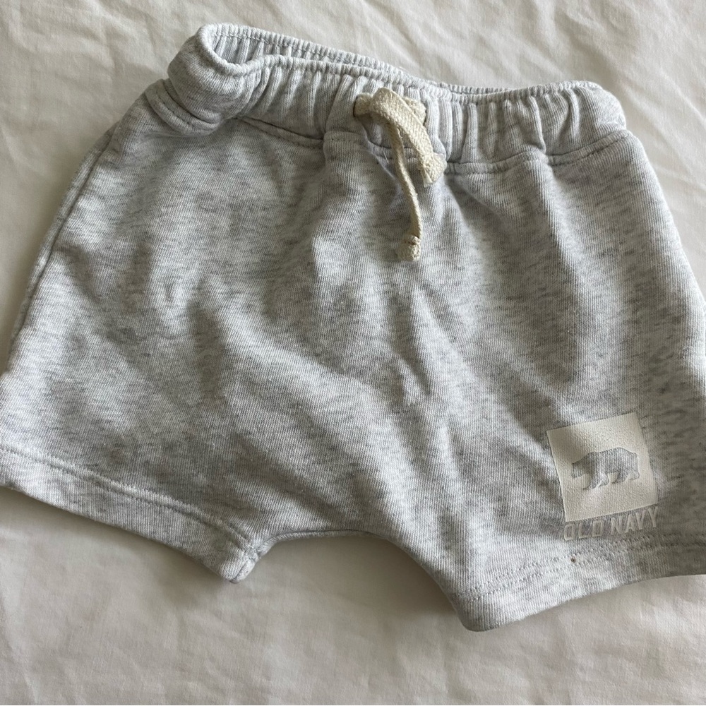 Old Navy Gray Baby Girl Shorts